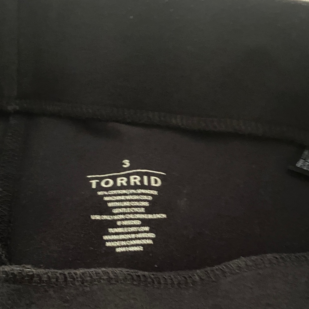 Torrid Classic Black Leggings